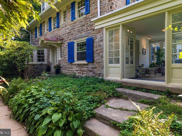 120 W Springfield Avenue, Philadelphia PA 19118