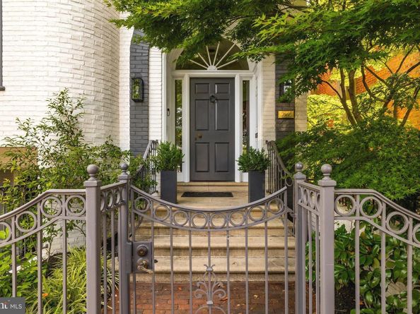 1914 35TH Street NW, Washington DC 20007
