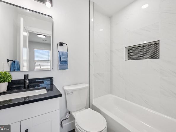 4928 Astor Place SE, Washington DC 20019