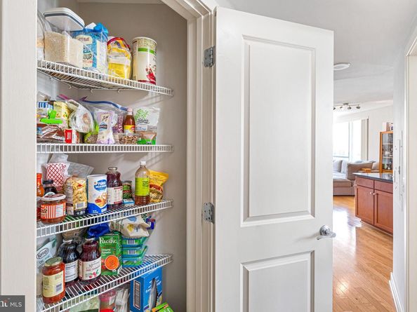 1117 10TH Street NW 804, Washington DC 20001
