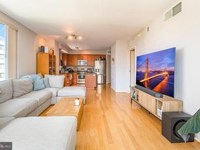 1117 10TH Street NW 804, Washington DC 20001