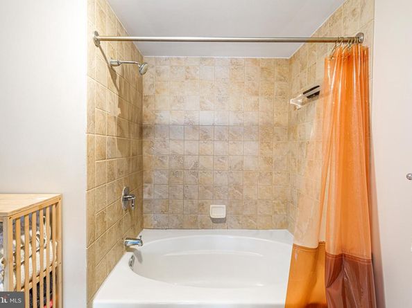 1117 10TH Street NW 804, Washington DC 20001