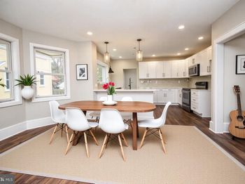 338 E Mount Airy Avenue