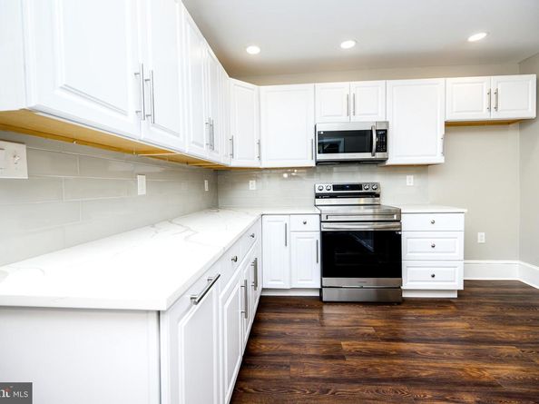 338 E Mount Airy Avenue, Philadelphia PA 19119