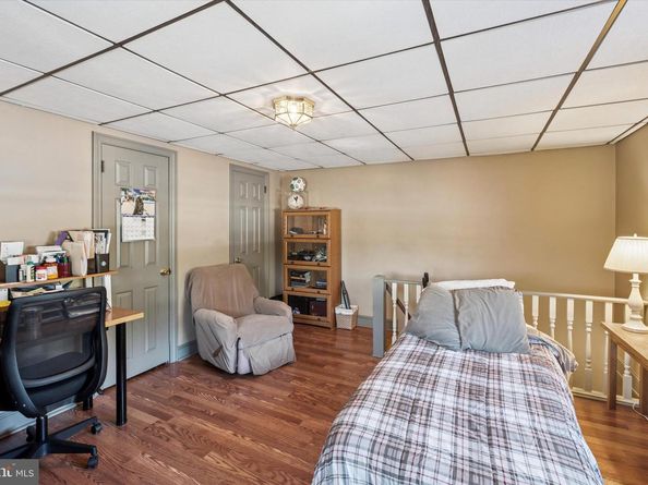 811 Knorr Street, Philadelphia PA 19111