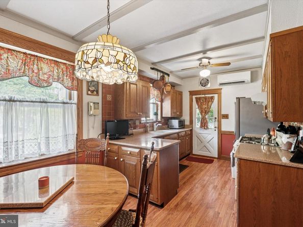 811 Knorr Street, Philadelphia PA 19111