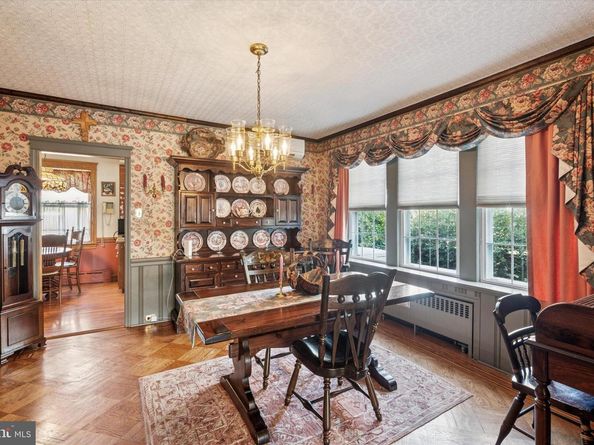 811 Knorr Street, Philadelphia PA 19111