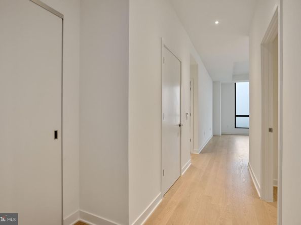 1650 Silver Hill Drive 2201, Mclean VA 22102