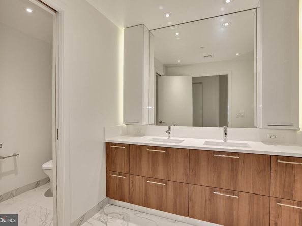 1650 Silver Hill Drive 2201, Mclean VA 22102