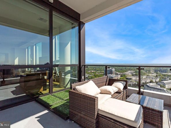 1650 Silver Hill Drive 2201, Mclean VA 22102