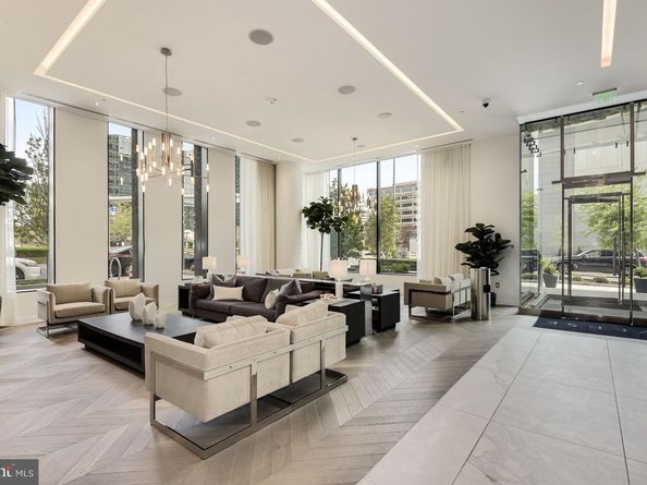 1650 Silver Hill Drive 2201, Mclean VA 22102