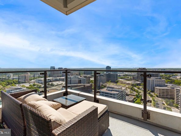 1650 Silver Hill Drive 2201, Mclean VA 22102