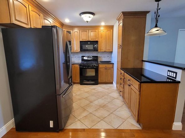 3654 Genesee Drive, Philadelphia PA 19154