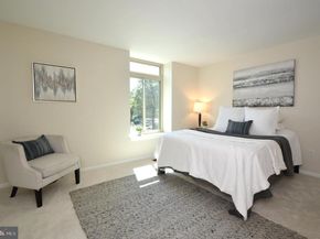 1729 S Hayes Street 2, Arlington VA 22202