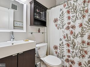 315 G Street NE 304, Washington DC 20002