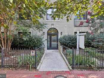 315 G Street NE
