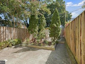 433 10TH Street NE, Washington DC 20002