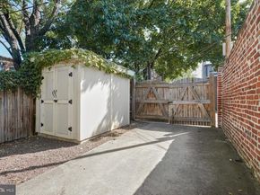 433 10TH Street NE, Washington DC 20002