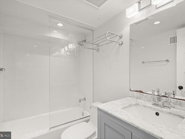 433 10TH Street NE, Washington DC 20002