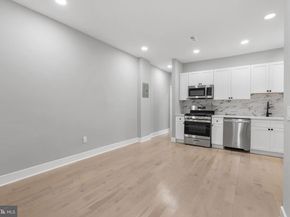 2840 W Girard Avenue, Philadelphia PA 19130