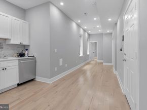 2840 W Girard Avenue, Philadelphia PA 19130
