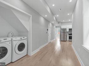 2840 W Girard Avenue, Philadelphia PA 19130