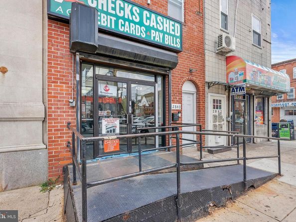 2840 W Girard Avenue, Philadelphia PA 19130