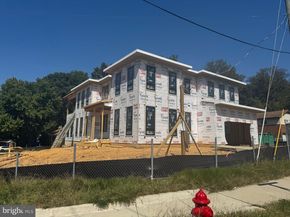 401 Old Courthouse Road NE, Vienna VA 22180