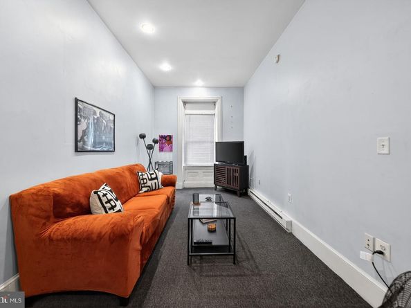 1212 N 7TH Street, Philadelphia PA 19122