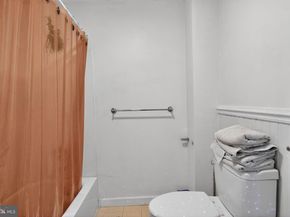 1212 N 7TH Street, Philadelphia PA 19122