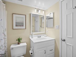 7748 New Providence Drive 85, Falls Church VA 22042
