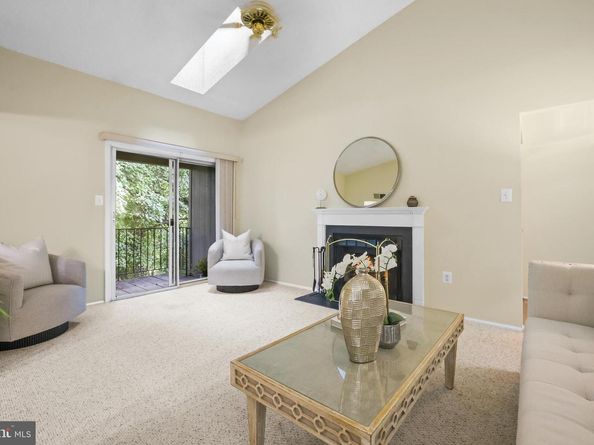 7748 New Providence Drive 85, Falls Church VA 22042
