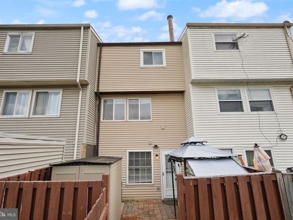 735 Brethour Court 4, Sterling VA 20164