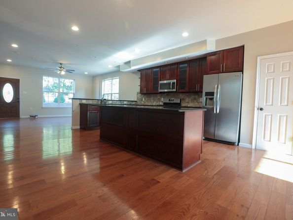 4779 Manayunk Avenue, Philadelphia PA 19128