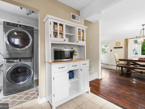 7228 Arthur Drive, Falls Church VA 22046