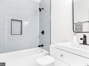 1013 17TH Place NE 1, Washington DC 20002