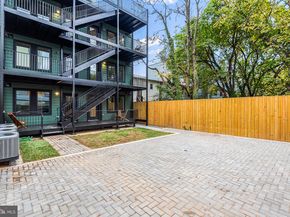 1013 17TH Place NE 1, Washington DC 20002