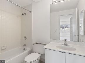 2301 Cherry Street 6F, Philadelphia PA 19103