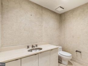 2301 Cherry Street 6F, Philadelphia PA 19103