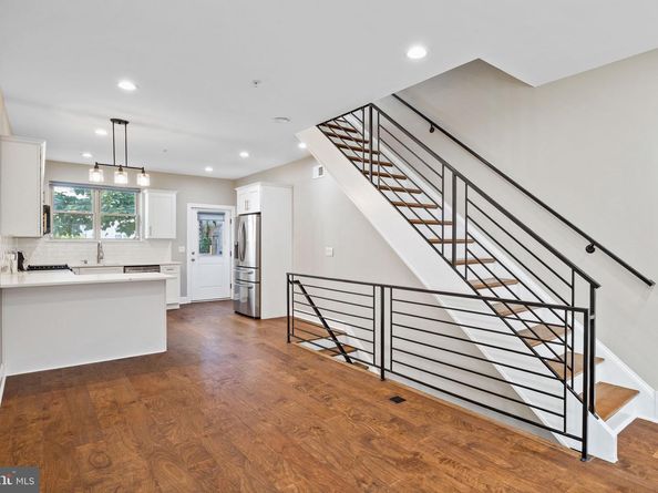 1711 W Seybert Street, Philadelphia PA 19121