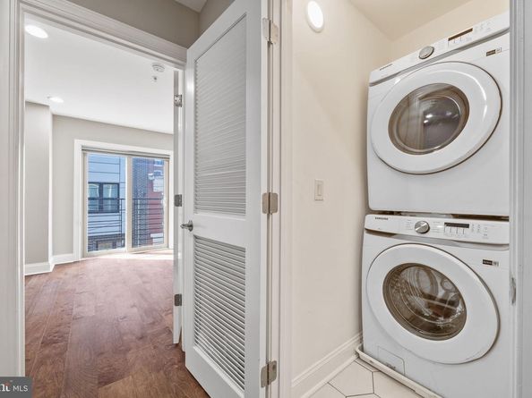 1711 W Seybert Street, Philadelphia PA 19121