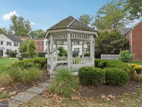 2904 13TH Road S 301, Arlington VA 22204