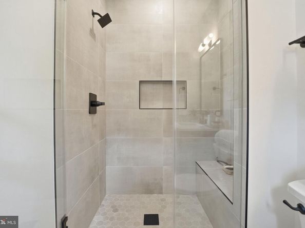 1945 Leonard Road, Falls Church VA 22043