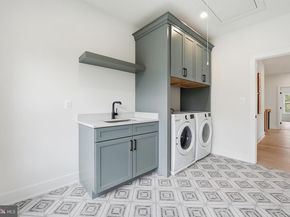 1945 Leonard Road, Falls Church VA 22043