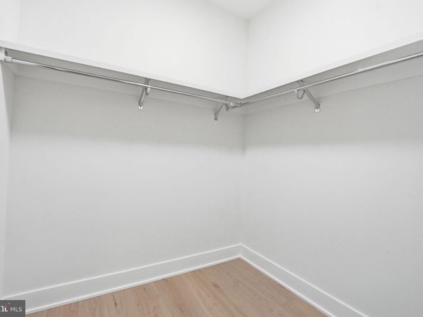 1945 Leonard Road, Falls Church VA 22043