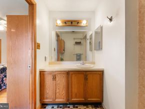 2015 Butternut Drive, Huntingdon Valley PA 19006