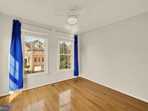 3015 Fallswood Glen Court, Falls Church VA 22044