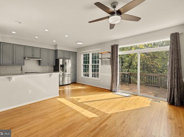 3015 Fallswood Glen Court, Falls Church VA 22044