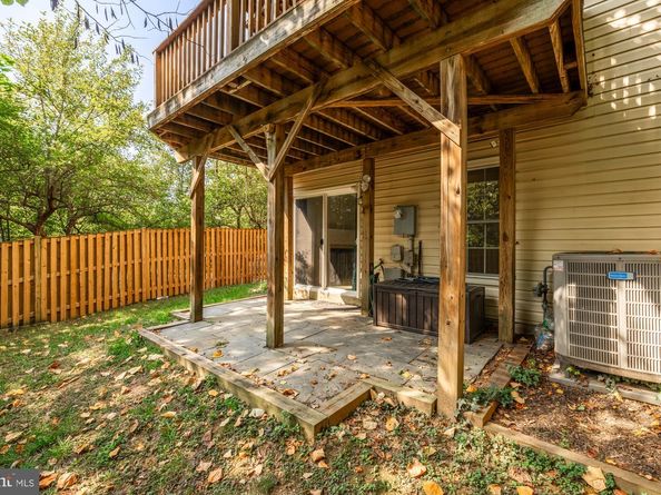 3015 Fallswood Glen Court, Falls Church VA 22044