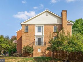 3015 Fallswood Glen Court, Falls Church VA 22044